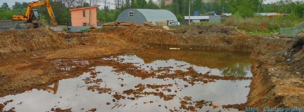 Углубление водоемов экскаватором с осушением